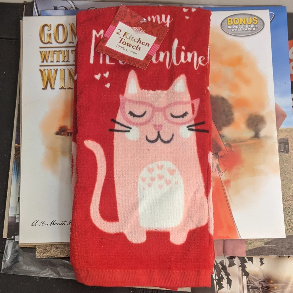 Be My Meowintine Kitty Cat Valentine Holiday Festive Hanging Kitchen Towel Set